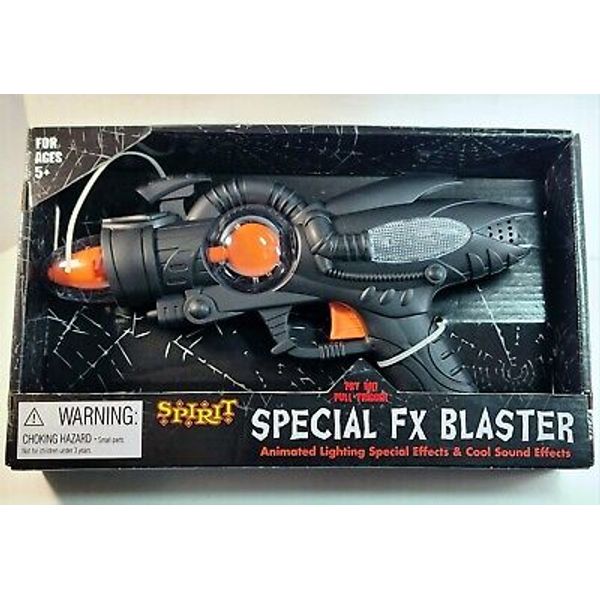 SPECIAL FX BLASTER Spirit Halloween Toy Ray Gun Lighting & Sound Effects Boxed