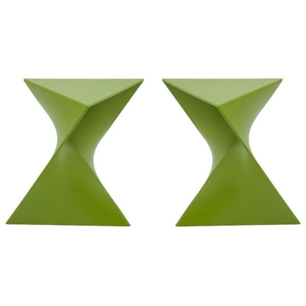 Home Square Modern Plastic Triangle End Table in Green - Set of 2