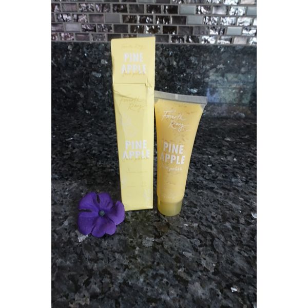 Fourth ray pineapple  face polish new in box 2.1oz