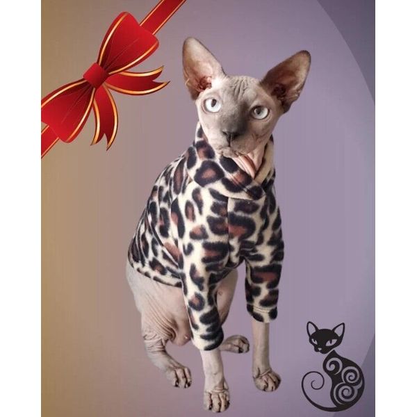 Luxurious Leopard Print Cat Sweater/Hoodie – Stylish & Cozy Pet Clothing (SMALL)