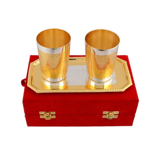 Silver & Gold Plated Glass Set 3 Pcs. (Glass 2.5" x 3.5" & Tray 9.5" x 5.5") IND