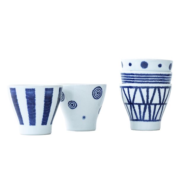 Saikai Pottery Hasamiyaki 19864 Dinnerware Set, Tea Cups, Set of 5, Lightweight, Capacity: Approx. 8.5 fl oz (250 ml), Indigo Ball Pattern, For Visitors, Microwave, Dishwasher Safe, Made in Japan