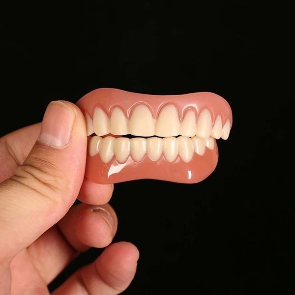 MVDIS_UP 2 upper and lower jaw dentures quickly lock your teeth and bring back a confident smile