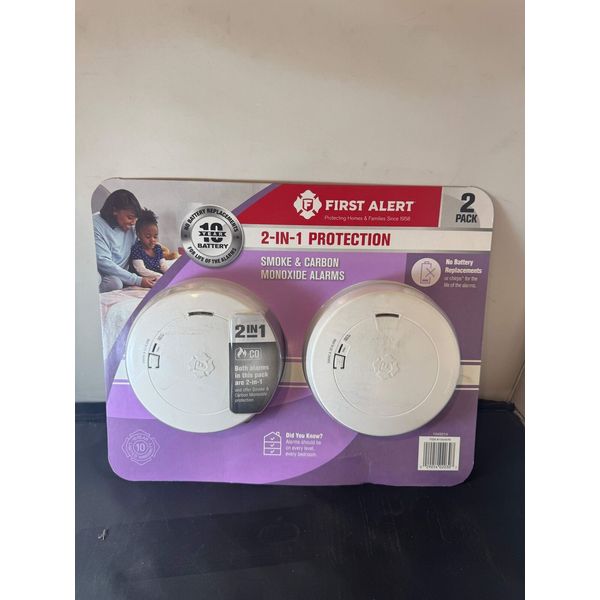 First Alert 2 In 1 Protection Smoke Carbon Monoxide Alarm 2 Pack 1544678