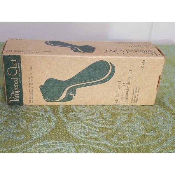 Pampered Chef Garlic Press #2575-02