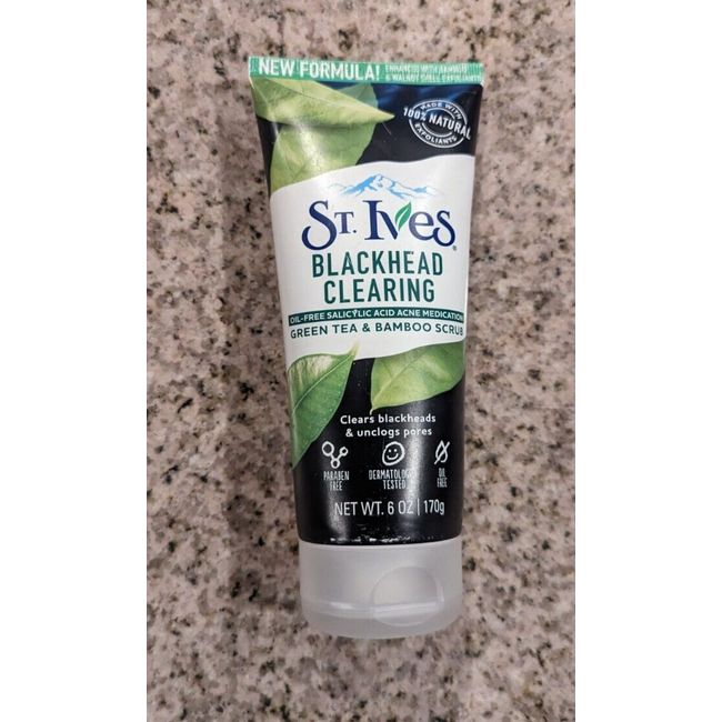 ST Ives  Blackhead Clearing Face Scrub Green Tea & Bamboo  6 oz