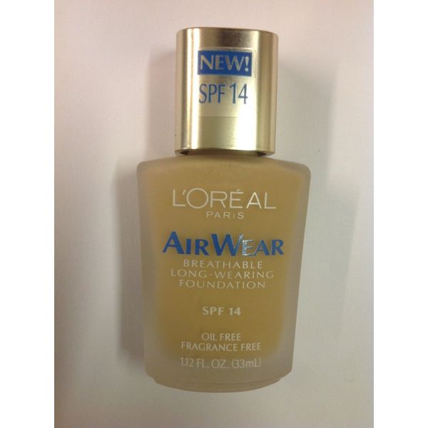 L'Oreal Air Wear Breathable Long-Wearing Foundation SAND #40 SPF 14 NEW.