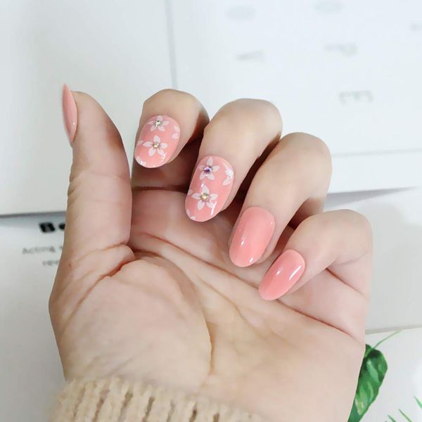 24 Pcs Pink Nail Pieces Flower Pattern Cute Elegant Nails