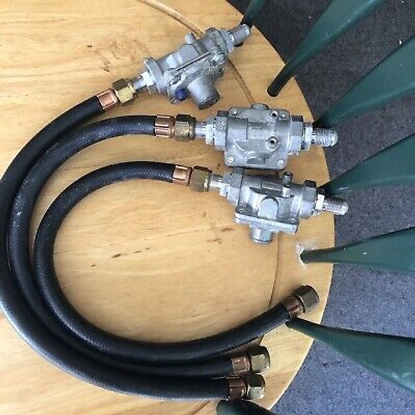 Regulator With Hose For Natural Gas Bbq Grills. 3 Pcs