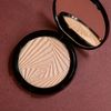 Mii Cosmetics Light Loving Illuminator - Radiant Highlighter - Leading Lady