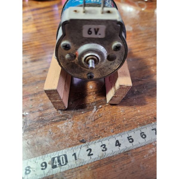 Dumas Pittman #9004-6, Boat Propeller Motor, 6Vdc, 2.5Amps Max.**USED**