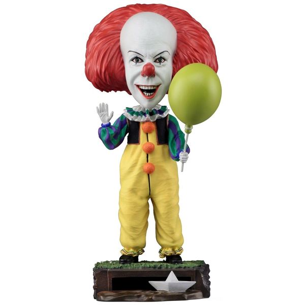 NECA - Pennywise Cabezon Headknocker Figur (NEC0NC45462)