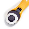 Prym 611379 Rollschneider Maxi EASY 45 mm, Gelb