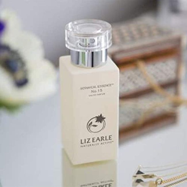 Liz earle perfume online no 15