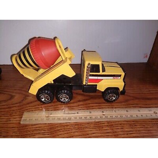 8" Nylint Metal Cement Mixer Toy Truck