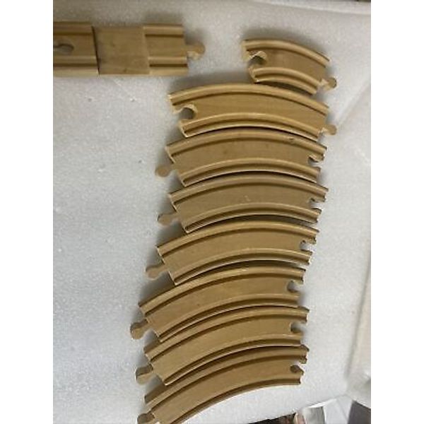 Thomas Brio Wooden Railway Train Track Set 7 Curves Curved Large 2 Bonus Piece