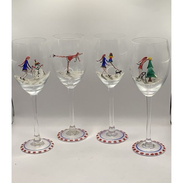 Hand Painted Christmas Wine Glasses With 4 Scenes Skiing Shopping Dog Walking