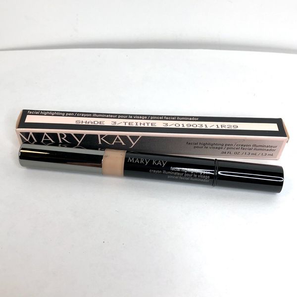 Mary Kay Facial Highlighting Pen Shade 3 Full Size New In Box