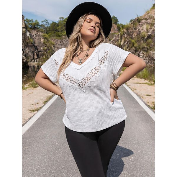 Plus Size Lace Detail V-Neck Short Sleeve Blouse - White / 2XL