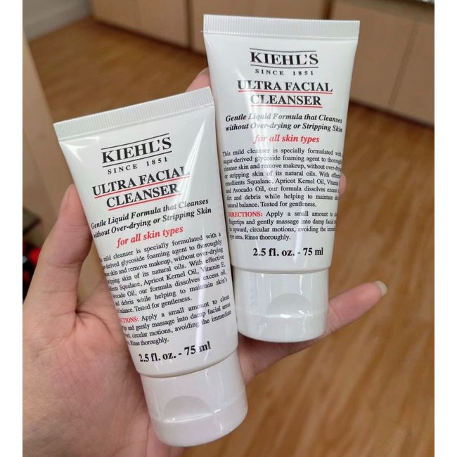 Lot of 2 x Kiehl's Ultra Facial Cleanser All Skin 75ml/ 2.5 oz NWOB BATCH:18R802