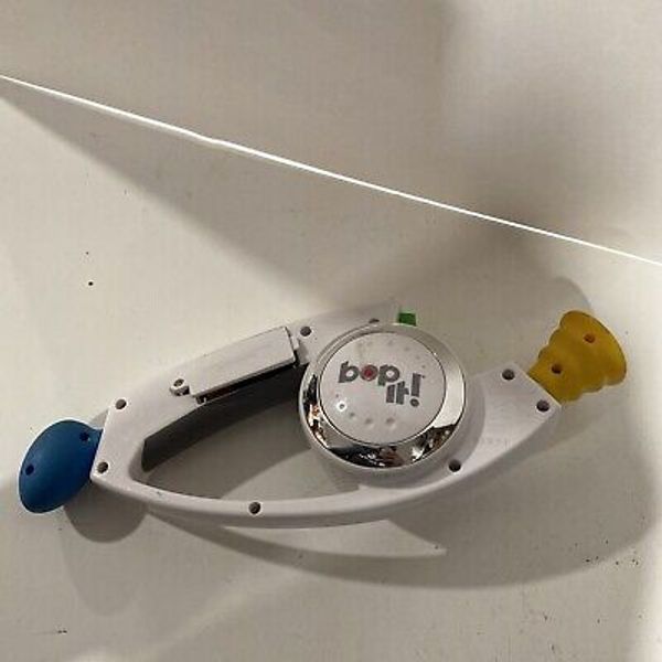 Hasbro BOP IT Game 2008 White Handheld Electronic Toy For parts & Sticky