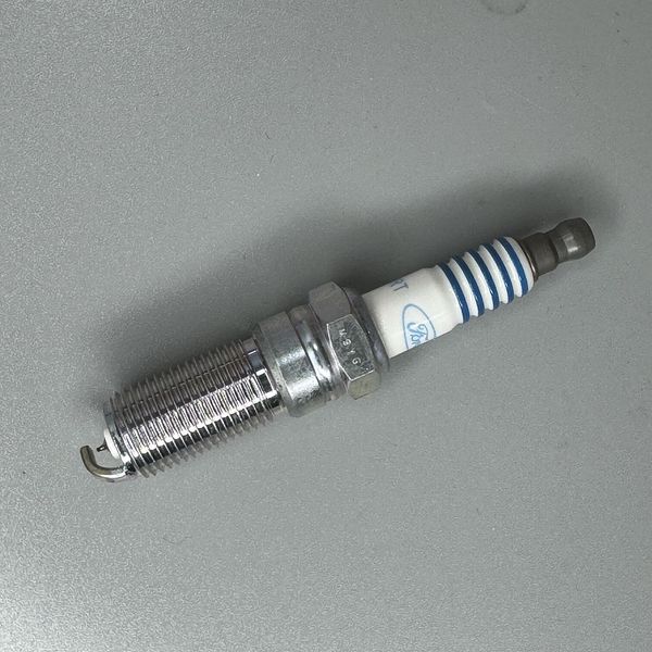 For 2015-2023 Ford F-150 Lincoln Corsair SP594 FORD MOTORCRAFT SPARK PLUG
