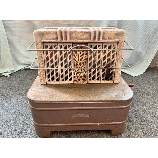 Vintage Cahill Gas Radiant Space Heater Ceramic Bricks