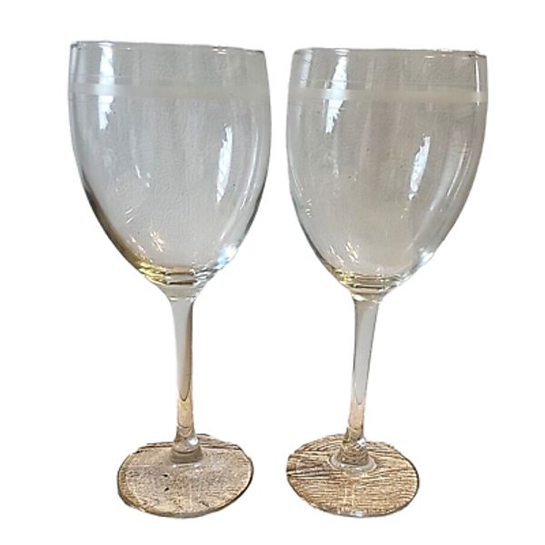 2 Vintage Clear Glass Striped Wine Glasses Goblets