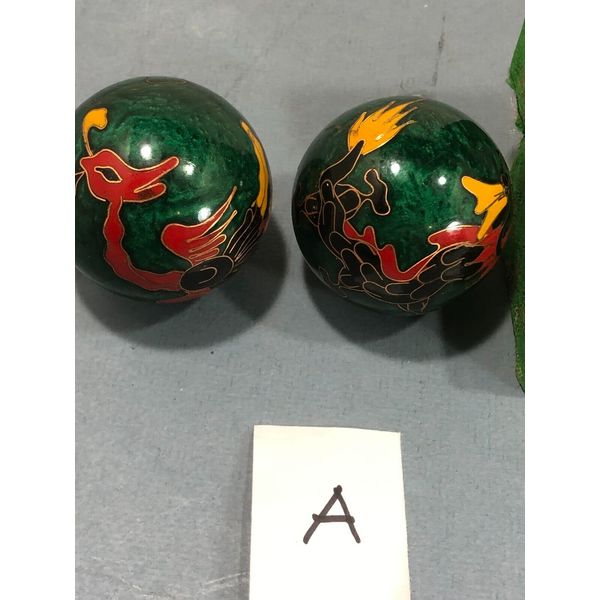 Vintage Chinese Boading Yin Yang Stress/Health Hand Exercise Sound Balls in Box