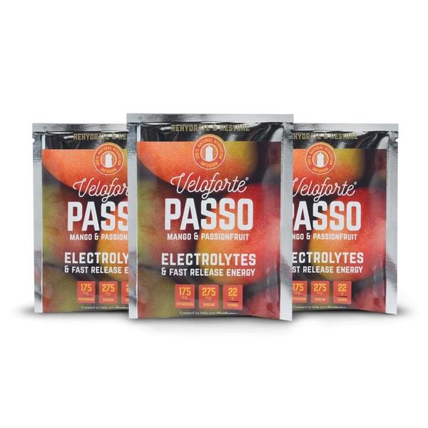 Veloforte Passo Natural Electrolyte Powder, Fast-Release Electrolytes & Energy for Hydration & Performance, Mango & Passionfruit Flavour, Perfect for During & After Exercise (3)