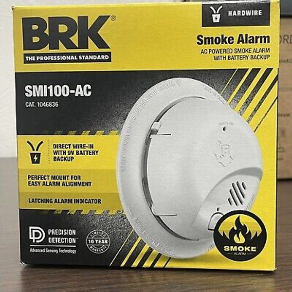 First Alert BRK 9120B/ SMI100AC Hardwired AC Powered Smoke Detector Backup