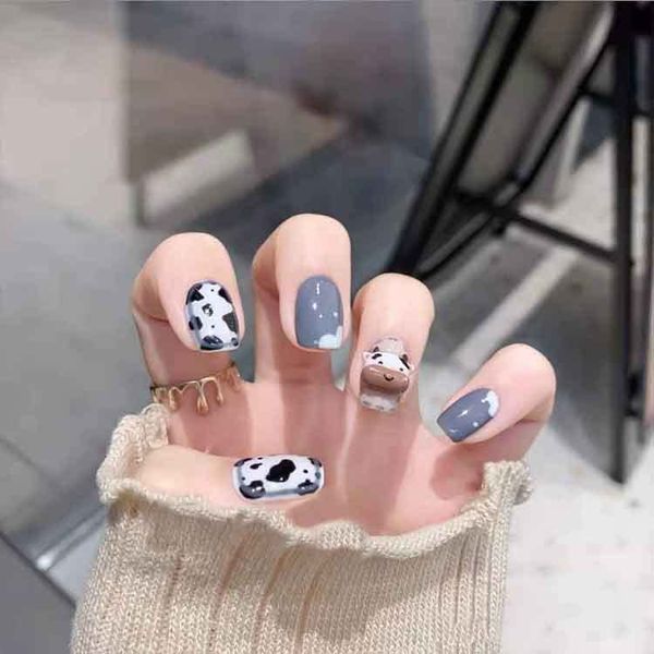 AAGWW Nail Tips, Berry Short, False Nails, Short, Coming-of-Age Ceremony, Mat, False Nails, Cute, Beautiful Shell Supplies, Workshop, Glue Design (Color: Short Blue Calf, Product Contents: 24 Nail Art + Glue)