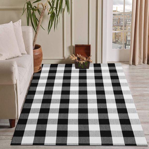 KOZYFLY Buffalo Plaid Rug 4' x 6' Buffalo Check Rug Cotton Woven Black and White Washable Retro Lattice Checkered Outdoor Rug Carpet for Farmhouse Living Room/Dining Room/Bedroom