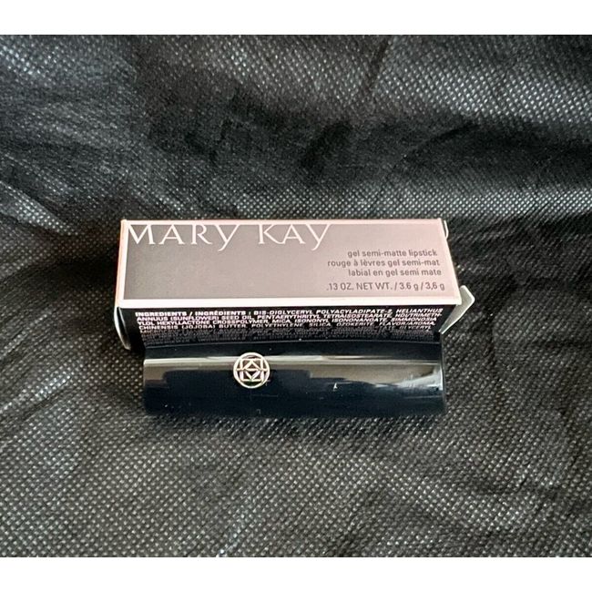 Mary Kay Gel Semi-Matte Lipstick Powerful Pink