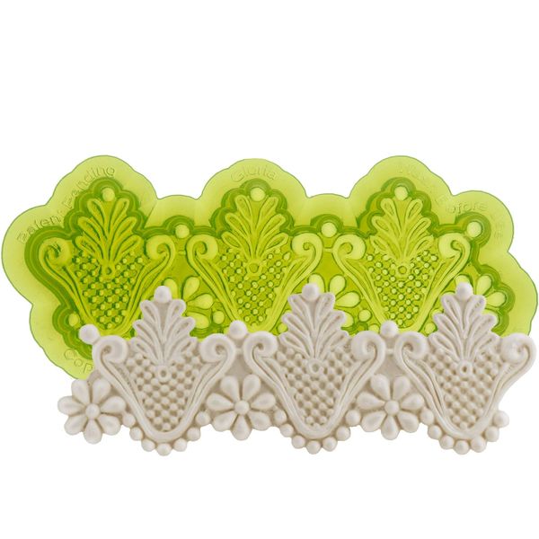 Marvelous Molds Earlene Gloria Mould