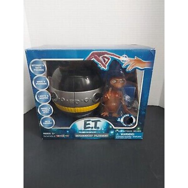 E.T.  interactive spaceship playset Toys R Us Exclusive NIB