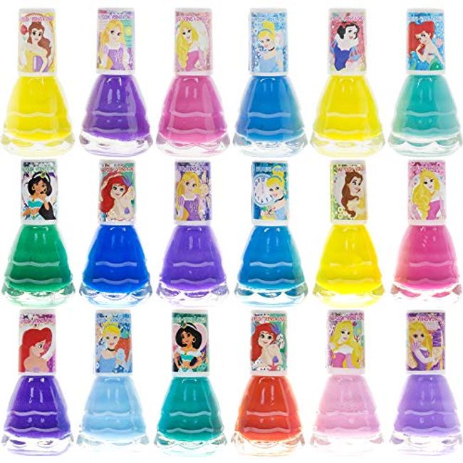 Townley Girl Disney Frozen Non-Toxic Water Based Peel-Off Nail Polish Set  with Glittery and Opaque Colors for Girls, Kids & Teens Ages 3+, Perfect  for Parties, Sleepovers and Makeovers, 18 Pcs