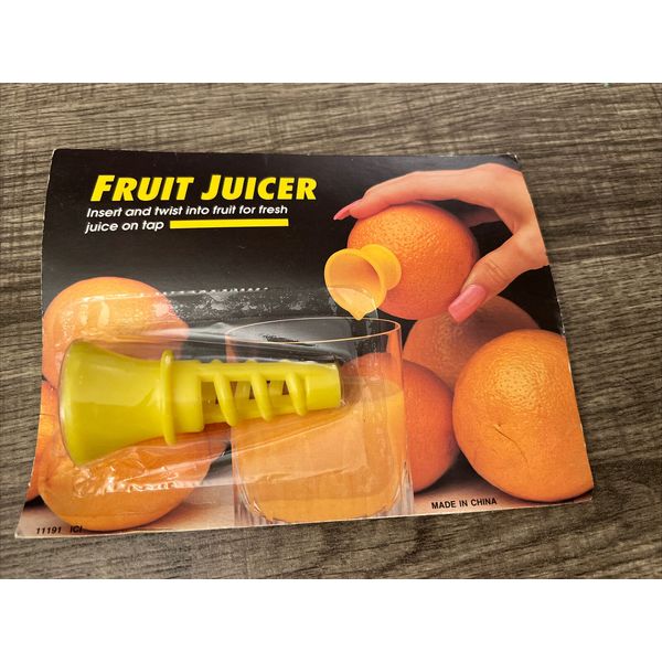 New Old Stock Vintage Fruit Juicer Tap Insert & Twist Yellow NIP NOS Orange KA