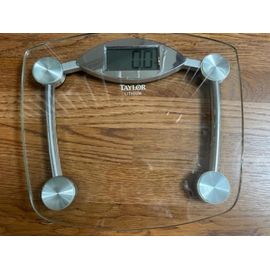 The Taylor 7506 Glass Lithium Electronic Bathroom Scale