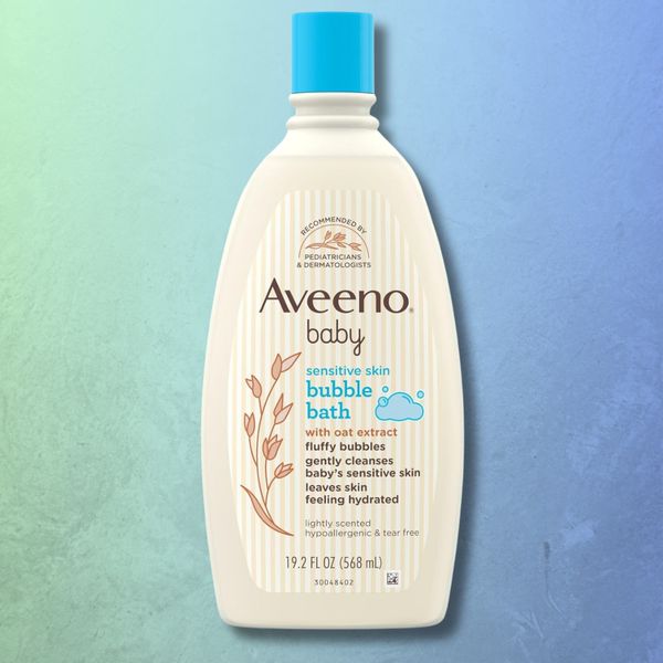 Sensitive Skin Bubble Bath with Oat Extract, Gently Cleanses and Leaves Skin Fee