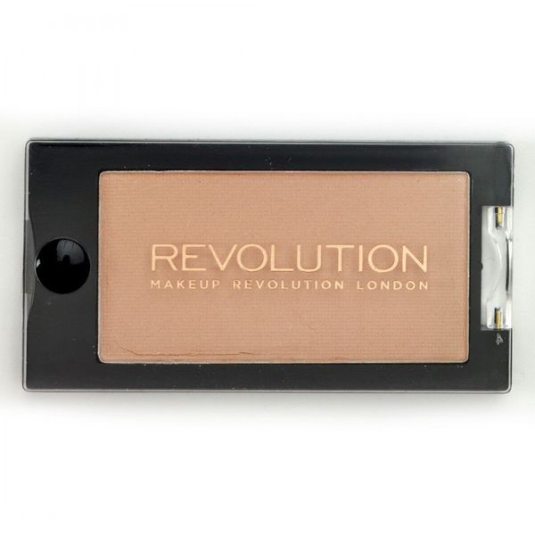 Makeup Revolution Eyeshadow – Naïve