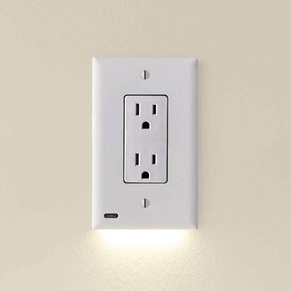 5 Pack - SnapPower GuideLight 2 for Outlets [for Standard Decor, Not GFCI outlets] - Night Light - Electrical Outlet Wall Plate with LED Night Lights - Automatic On/Off Sensor - (Décor, White)