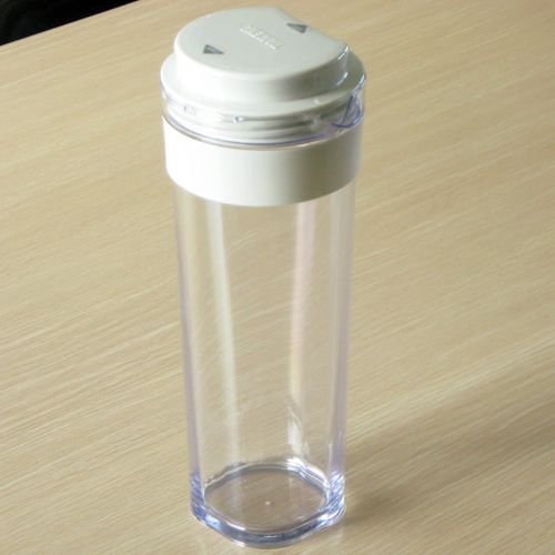 Nagao Cold Water Bottle, 3.3 fl oz (1.1 L), White, Horizontal Mount, Heat Resistant, Can Be Used with Hot Water, Made in Japan