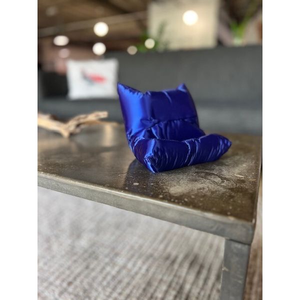 Smartphone Pillow Stand – Cute, Cozy, Functional (3D Printed)