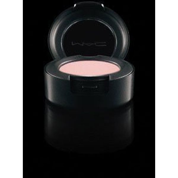 Eye Shadow Yogurt 1.5 G .05 Oz