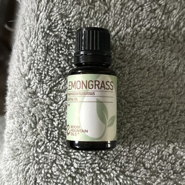Rocky Mountain Oils 100% Pure Essential Lemongrass 15 Ml