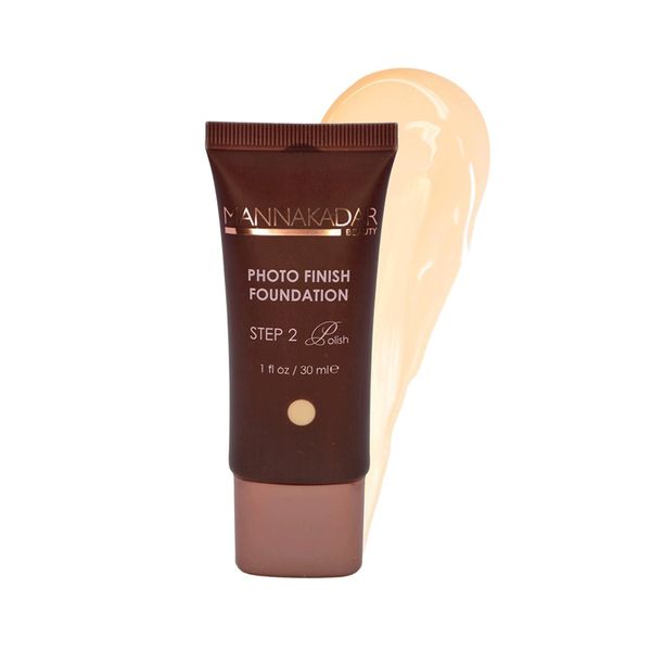 Manna Kadar Beauty C3 Flawless Linen Photo Finish Foundation - Long Lasting, Medium to Full Coverage, Flawless Look, Matte Finish, Water Based, Vitamin E, Antioxidants, Wheat Germ Improves Elasticity