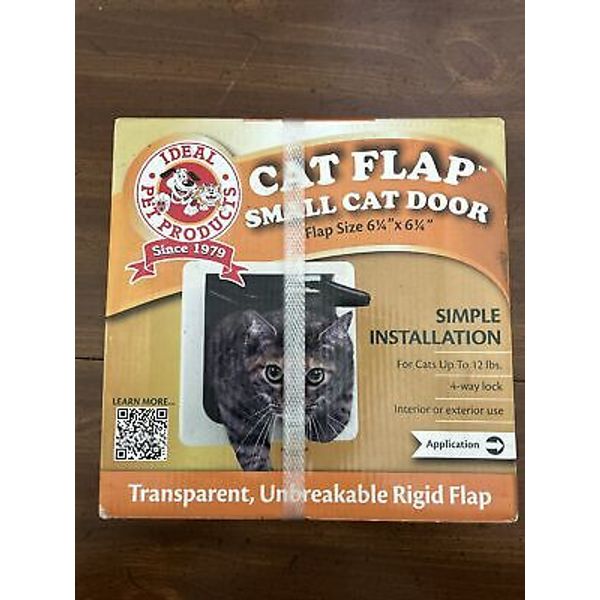 IDEAL PET PRODUCTS CAT FLAP SMALL CAT DOOR Brand new in box