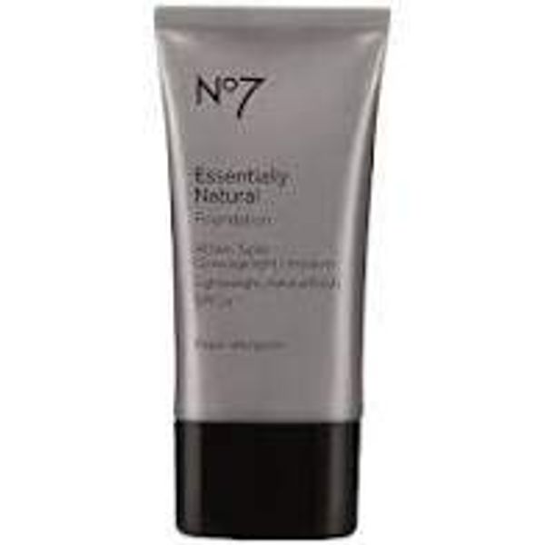 No7 Essentially Natural Foundation Cool Beige by No7