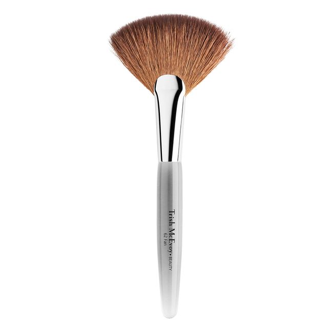 Trish McEvoy Brush 62 Fan Brush